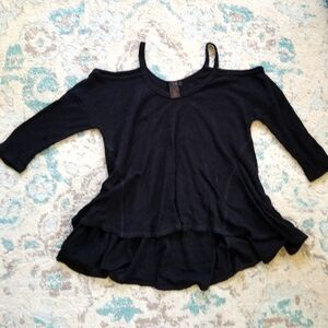 Black off shoulder loose blouse
